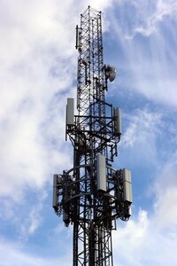 BT begins operations at self-powered mobile site in UK