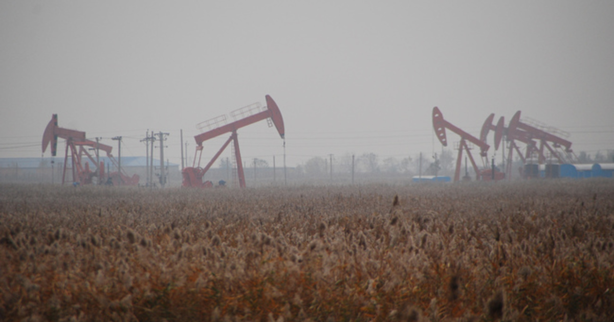 Earth Wind & Power (EWP) to move 'green' data centers to oilfields in