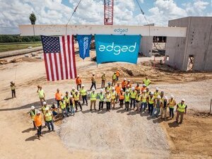 Edged Tops out Data Center in Iowa