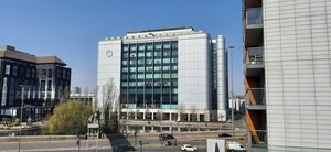 Global Switch seeks buyers for European and Asia Pacific data centers