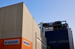 KDDI and Telehouse discuss sustainability and targets