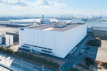 KDDI Launches Data Center in Osaka, Japan