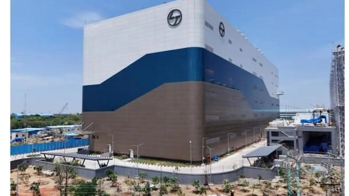 L&T's Vyoma.AI broke ground on a 52 MW data center near Chennai on October 28, expanding its Kancheepuram campus. Vyoma.AI is the integrated AI cloud and hyperscale data center business![thehindubu...
