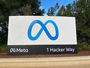 Meta announces further data center expansion plans despite share crash