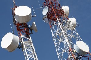 Recent Tower Sales Generate $220 Million For PLDT